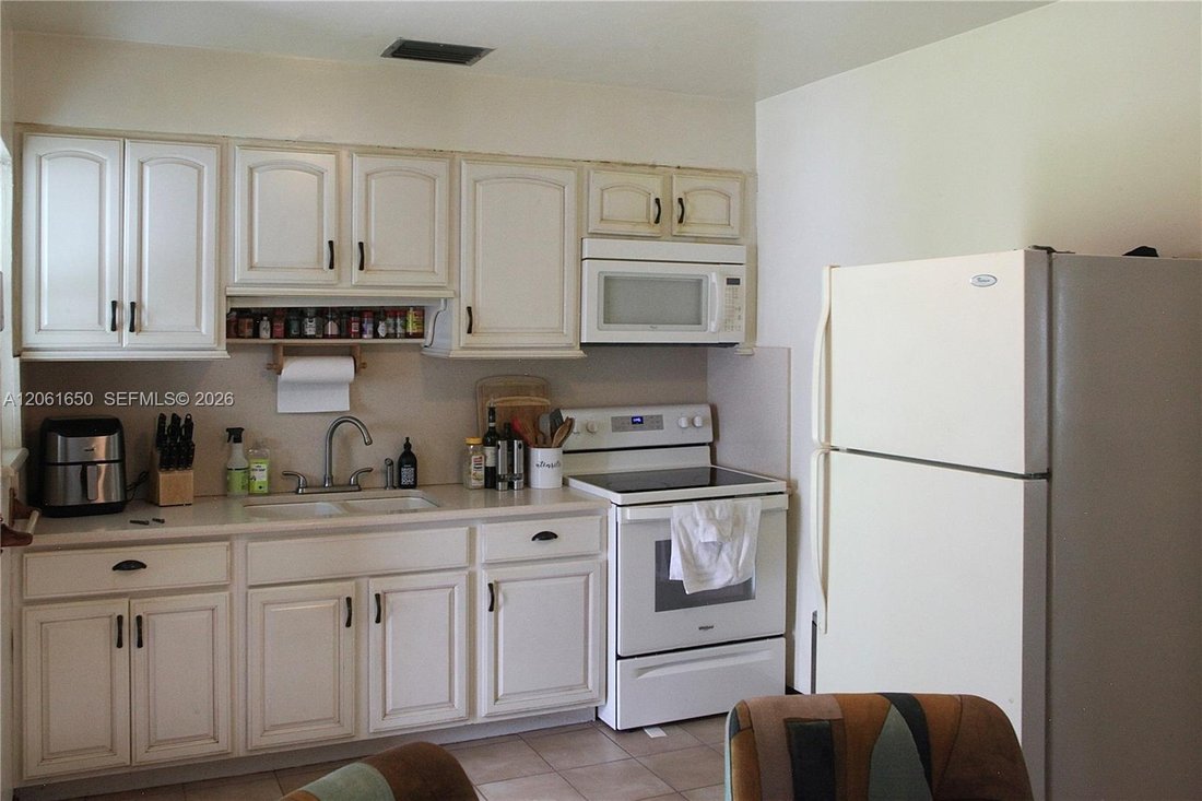 House in Miami, Florida, United States 4 - 18563065