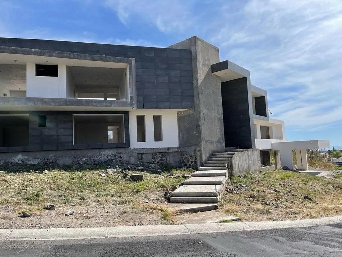 House in Lomas de Cocoyoc, Morelos, Mexico 1 - 18560745