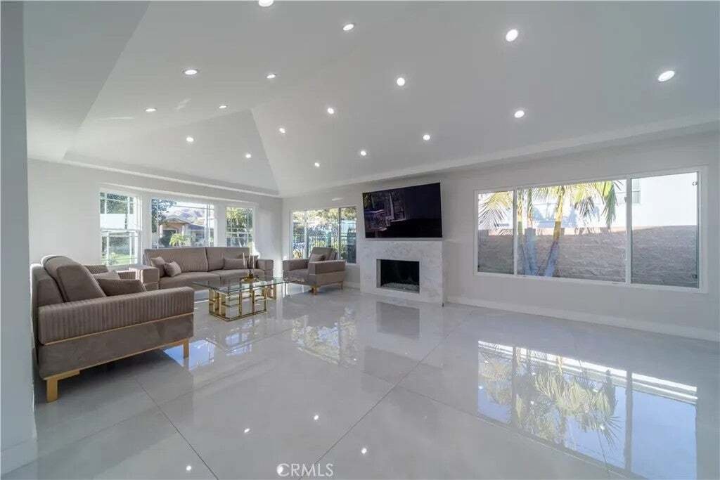 House in Burbank, California, United States 2 - 18562434