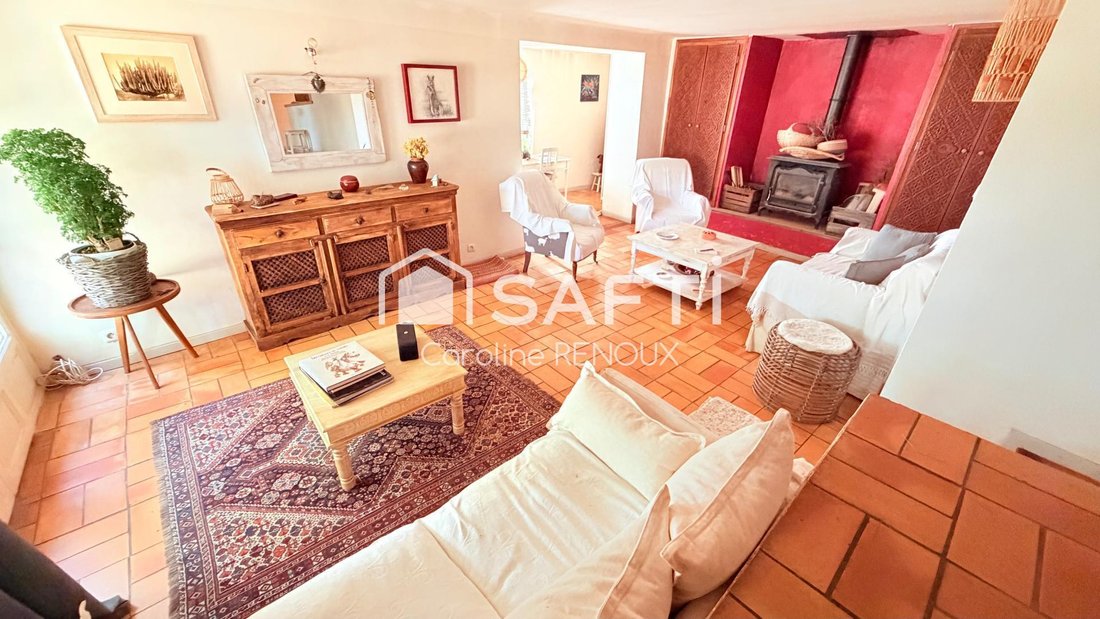 House in Cucuron, Provence-Alpes-Côte d'Azur, France 4 - 18566722