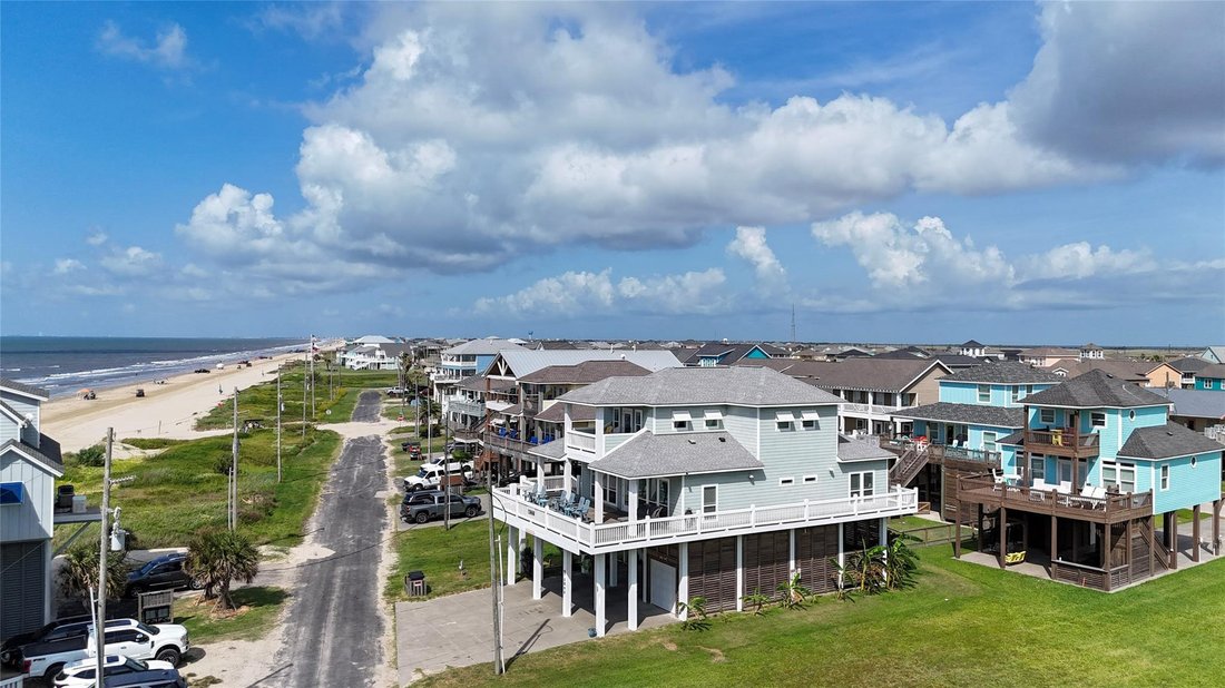 House in Bolivar Peninsula, Texas, United States 1 - 18559575
