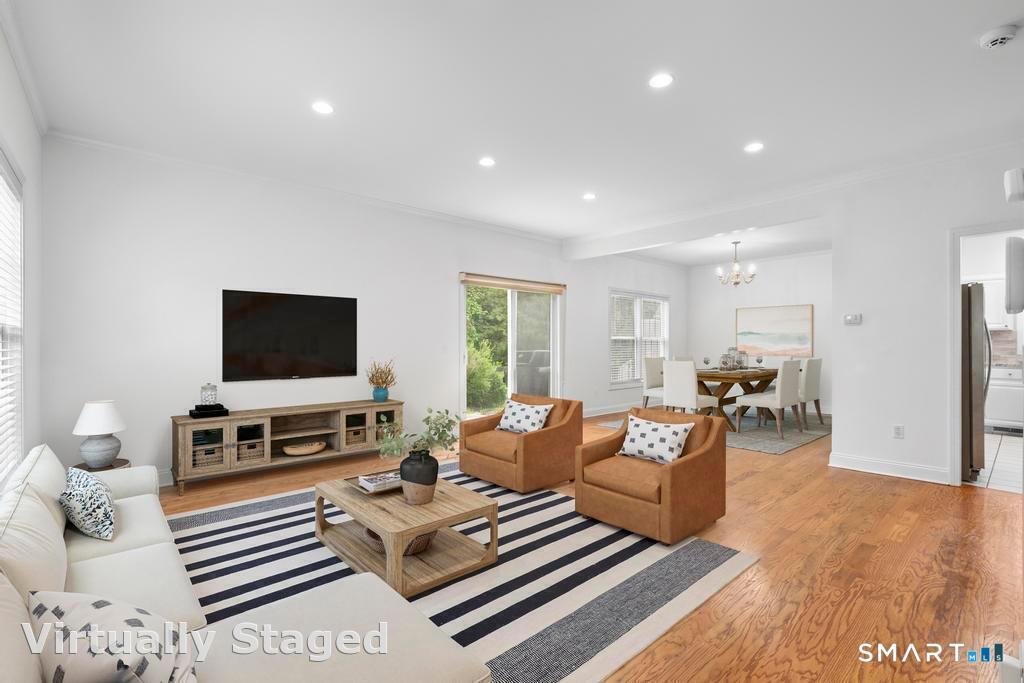 Condo in Wilton, Connecticut, United States 2 - 18160377