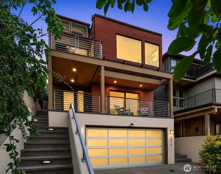 House in Seattle, Washington, United States 1 - 18247680
