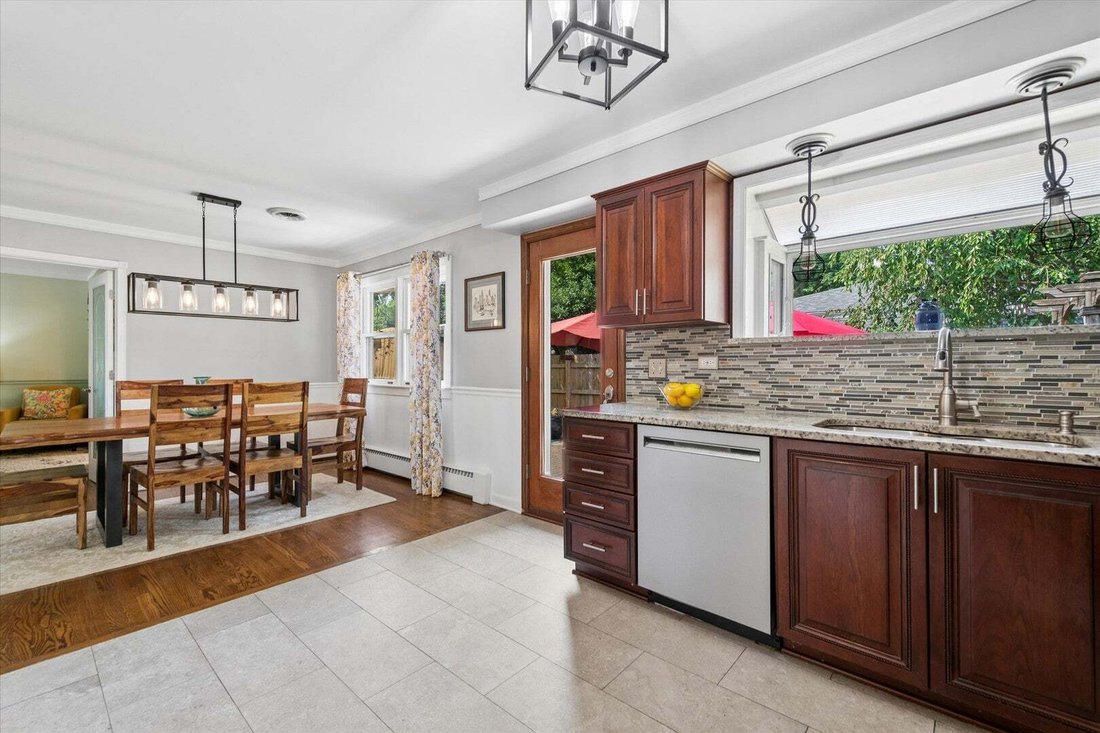 House in Glenview, Illinois, United States 5 - 18562559
