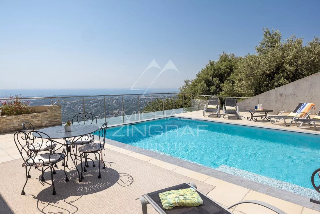 Villa in Saint-Jeannet, Provence-Alpes-Côte d'Azur, France 1 - 18559666