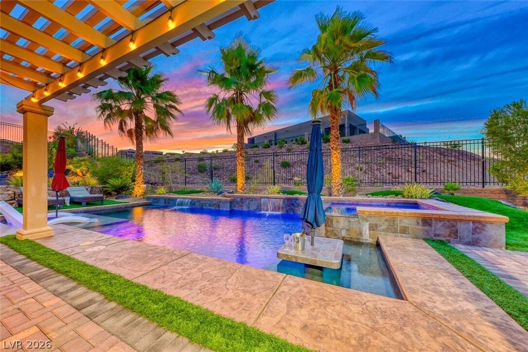 House in Henderson, Nevada, United States 1 - 18561359