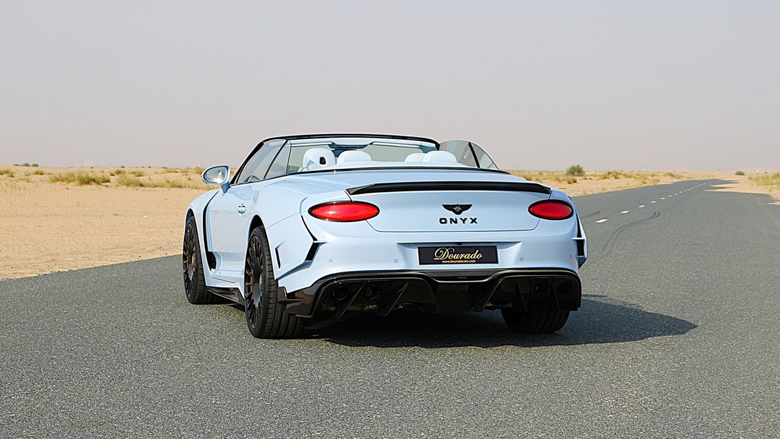 Cabriolet in Dubai, United Arab Emirates 5 - 18564259