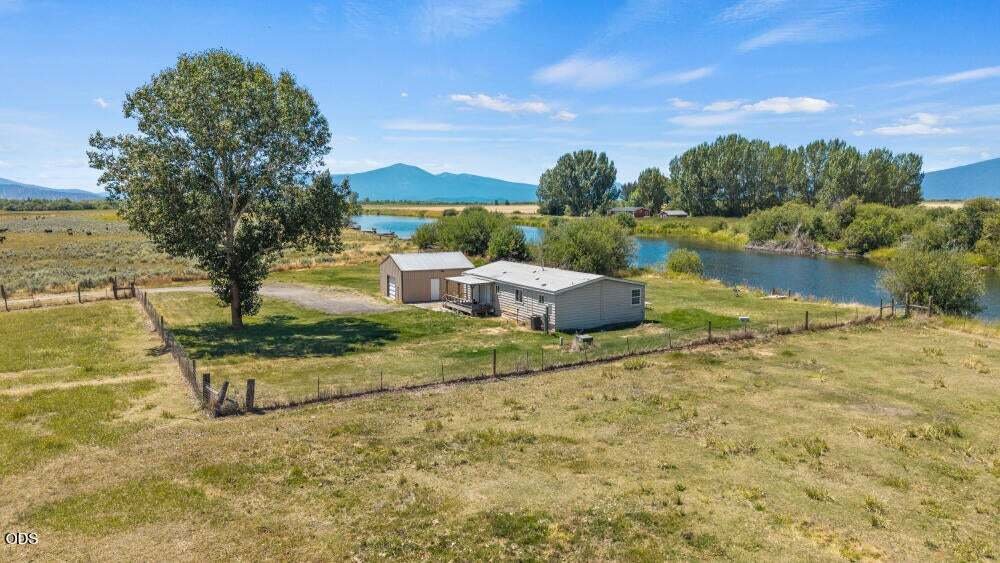 House in Chiloquin, Oregon, United States 3 - 18561038