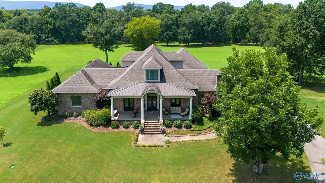 House in Gurley, Alabama, United States 1 - 17052002