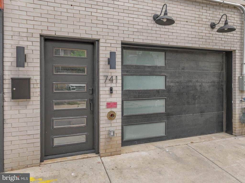 Townhouse in Philadelphia, Pennsylvania, United States 2 - 18558863