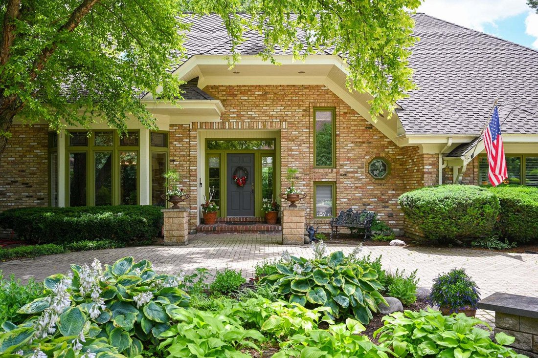House in Burr Ridge, Illinois, United States 2 - 18559047