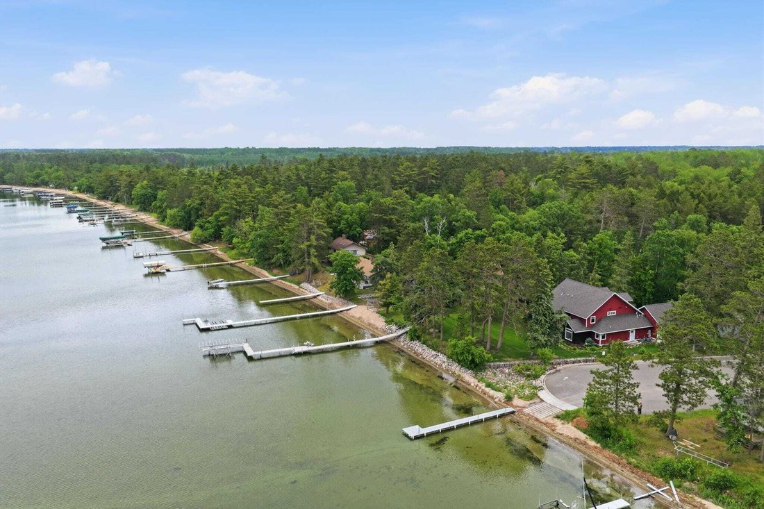 House in Bemidji, Minnesota, United States 2 - 18564224