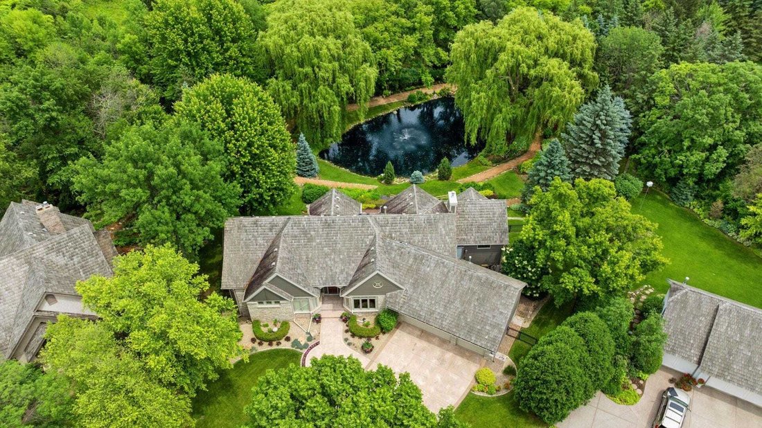 House in Plymouth, Minnesota, United States 2 - 18564632