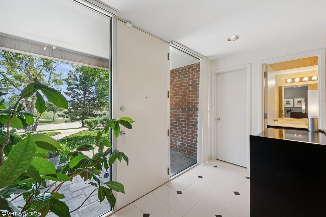 Condo in Winnetka, Illinois, United States 3 - 18566314