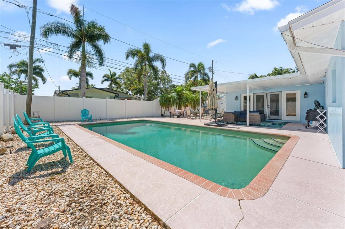House in St. Petersburg, Florida, United States 4 - 18564757
