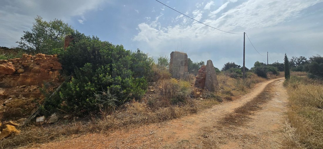 Land in Porches, Algarve, Portugal 3 - 18563167