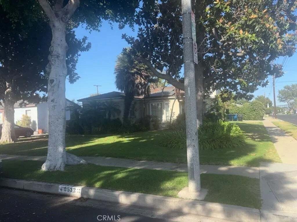 Condo in Inglewood, California, United States 3 - 18535626