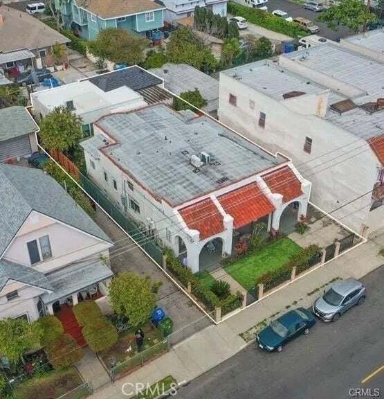 Los Angeles, California, United States 2 - 18562298