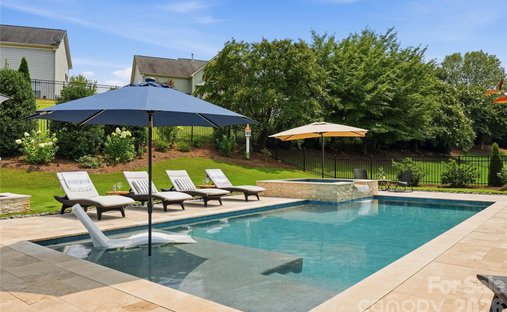 House in Mooresville, North Carolina, United States 1