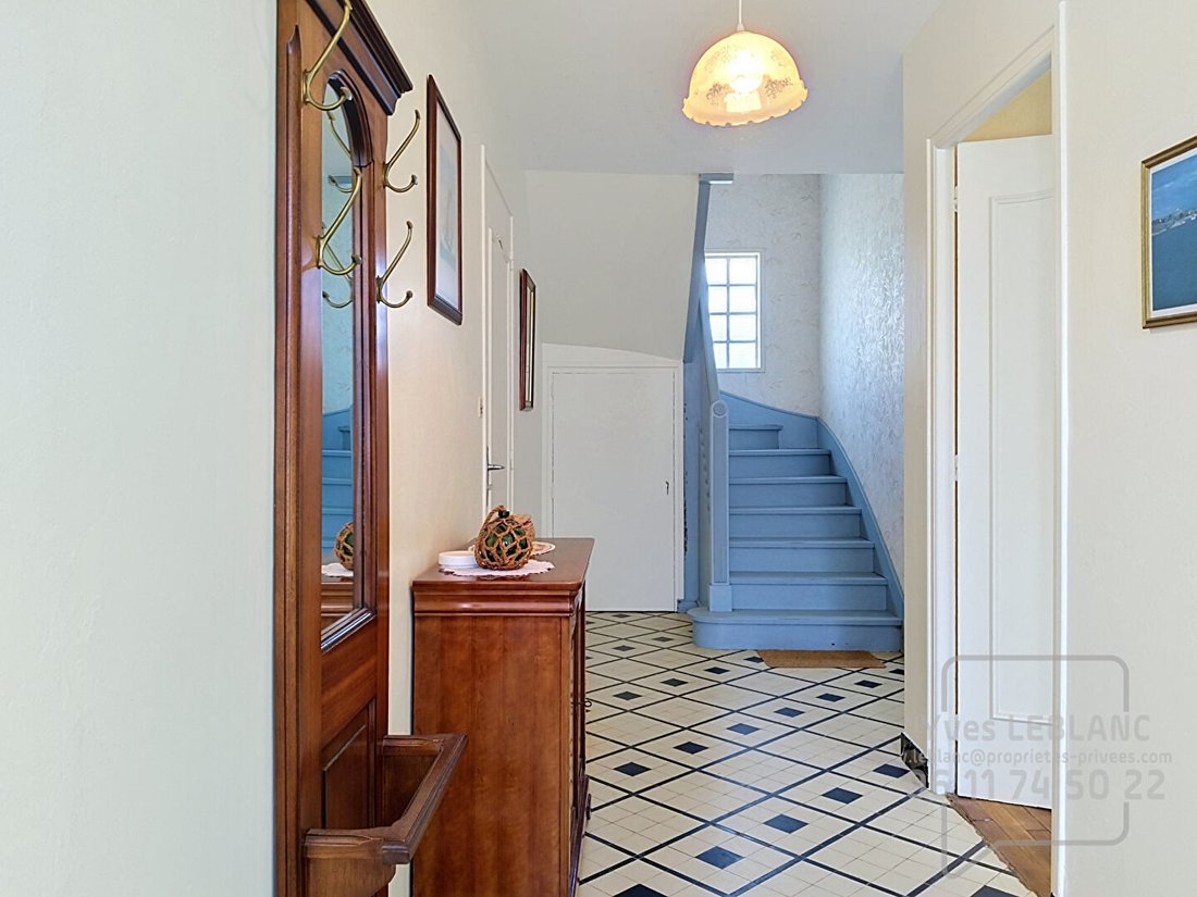 Villa in Groix, Brittany, France 3 - 18563829