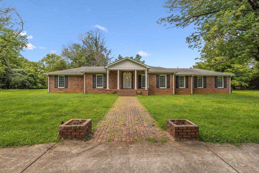 House in Lebanon, Tennessee, United States 3 - 18562153