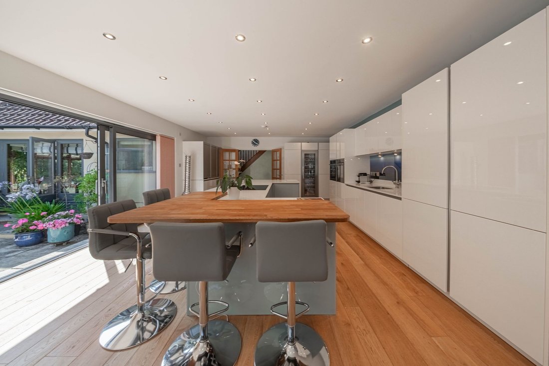 House in Lindfield, England 5 - 18563291