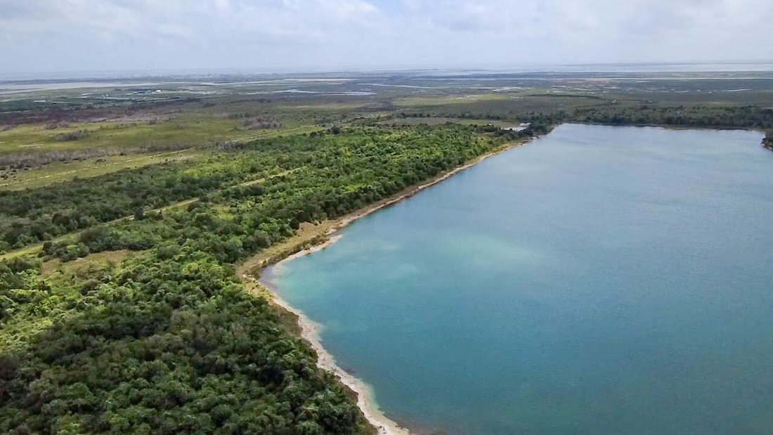Land in Hitchcock, Texas, United States 3 - 18562612