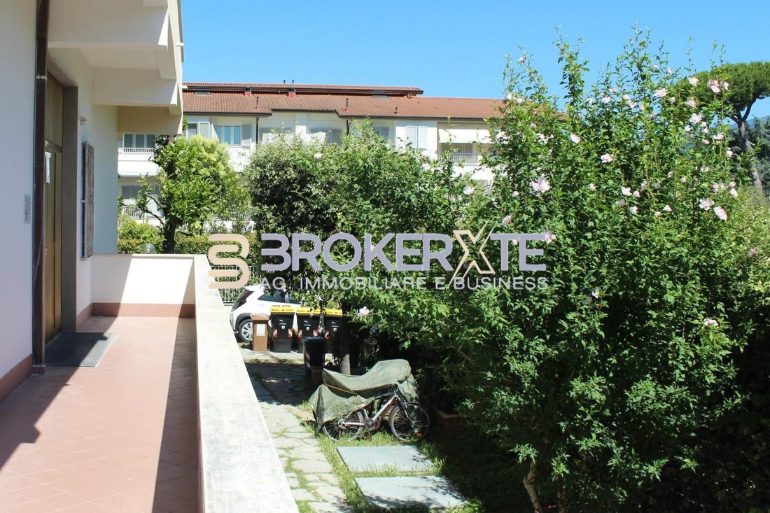 Apartment in Seravezza, Tuscany, Italy 4 - 18339829