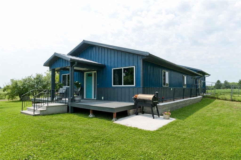 House in Cumberland, Wisconsin, United States 2 - 18561522