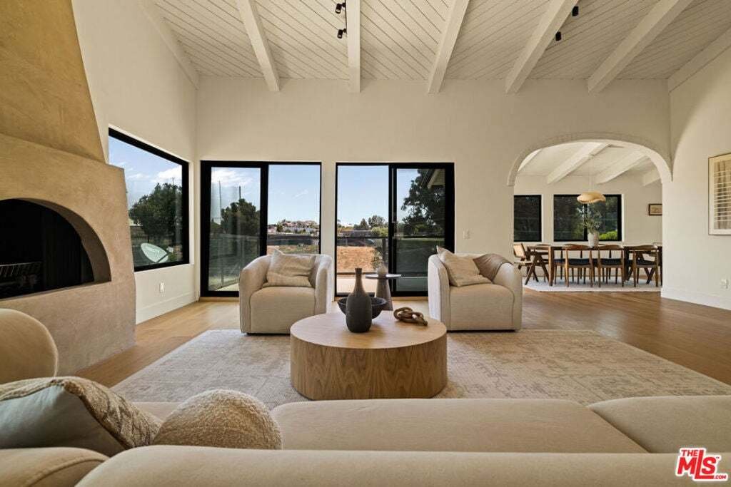 House in Los Angeles, California, United States 3 - 18565279
