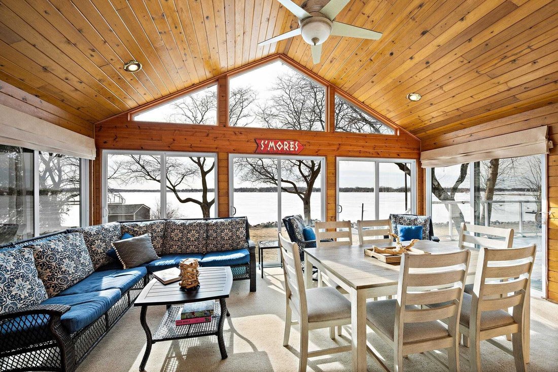 House in Forest Lake, Minnesota, United States 4 - 18564906