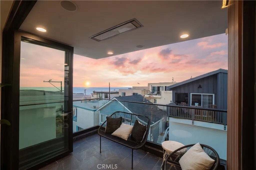 House in Manhattan Beach, California, United States 3 - 18559069