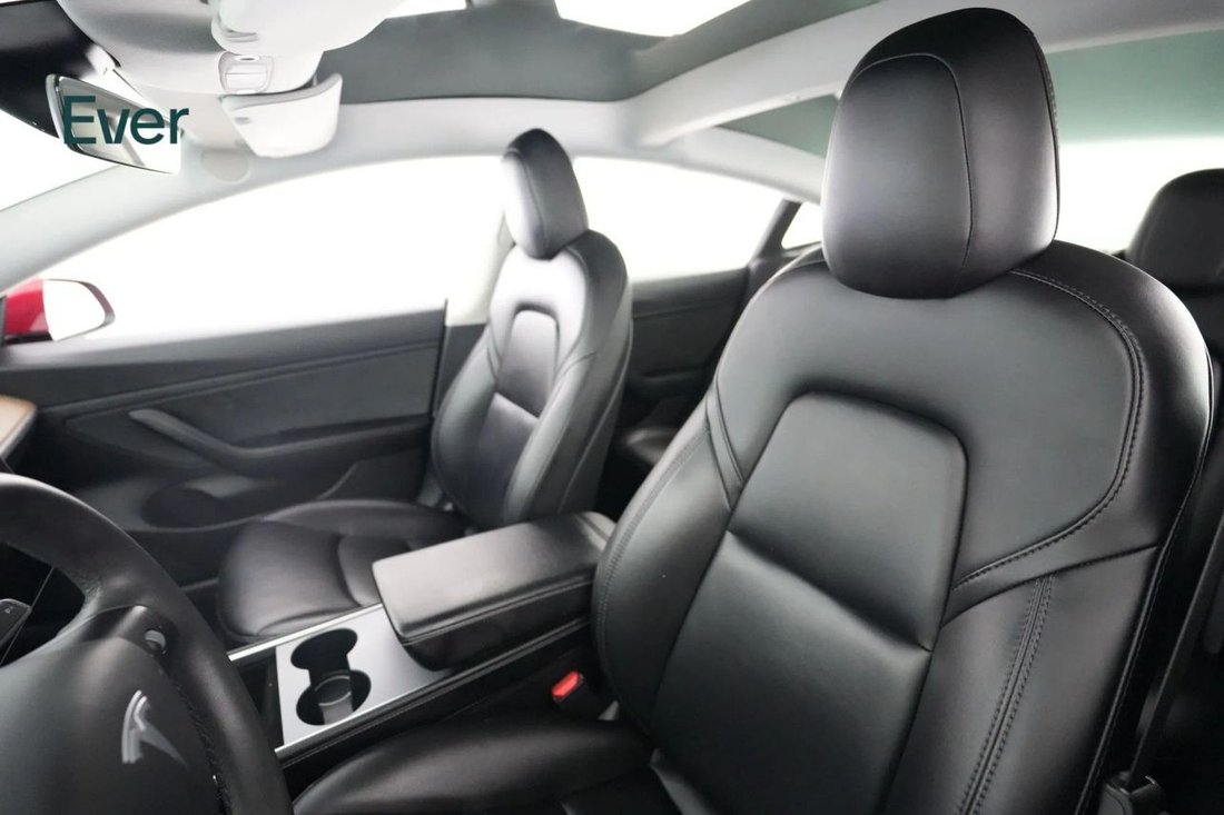 Sedan in San Francisco, CA, United States 4 - 18083690