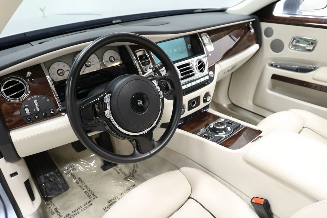Sedan in Jacksonville, FL, United States 2 - 18553890