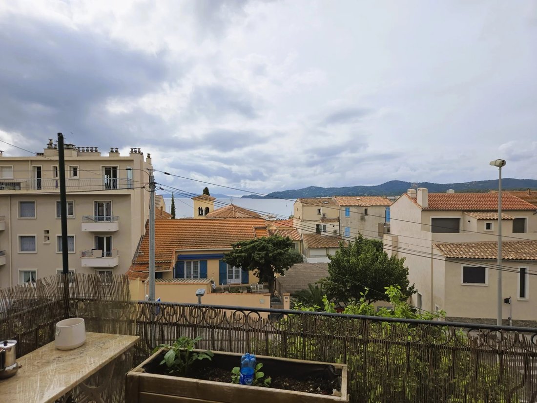 Apartment in Le Lavandou, Provence-Alpes-Côte d'Azur, France 1 - 18558134