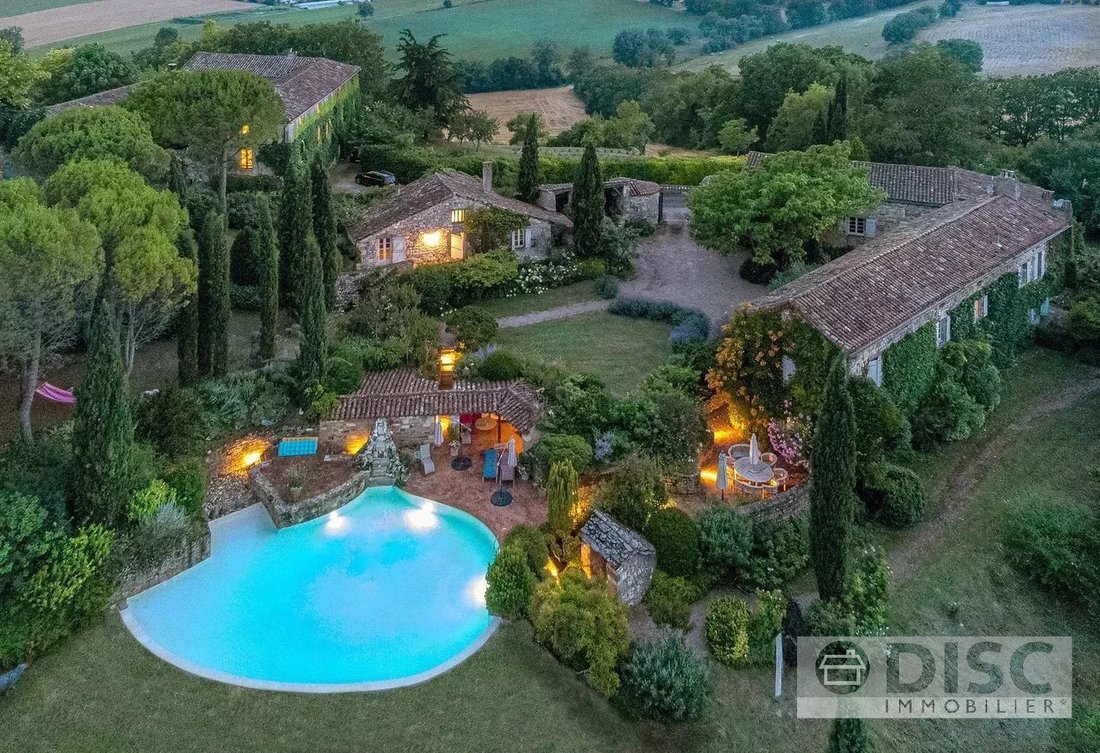 House in Cordes-sur-Ciel, Occitania, France 1 - 16283340