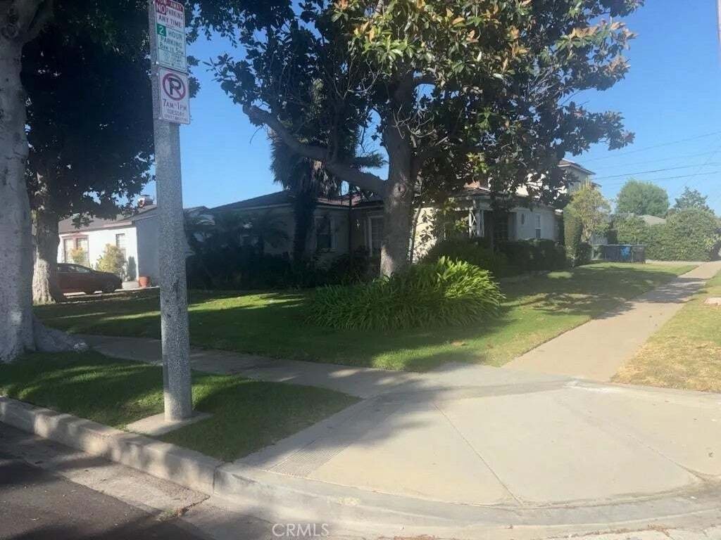 Condo in Inglewood, California, United States 5 - 18535626