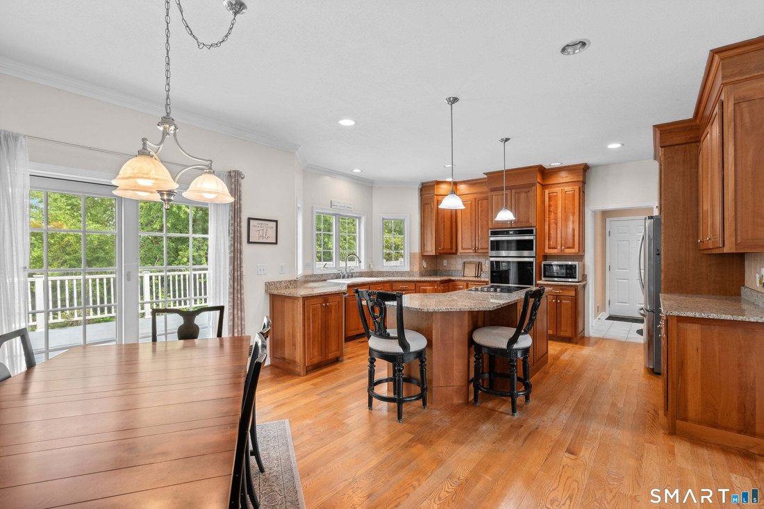 House in Suffield, Connecticut, United States 4 - 18564771