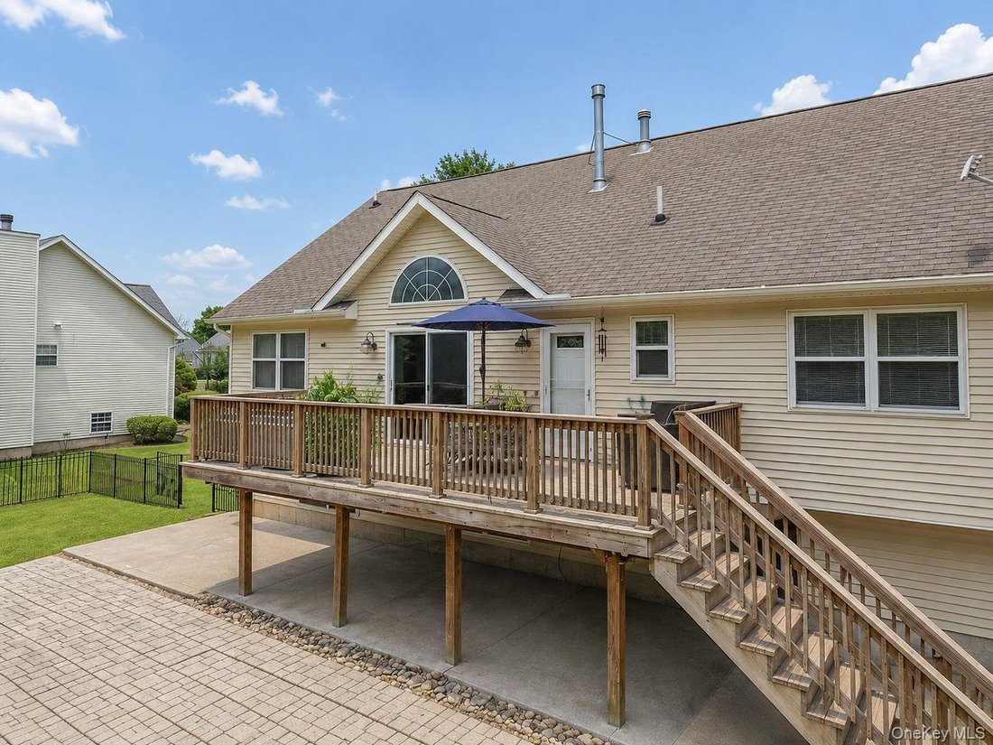 House in Monroe, New York, United States 2 - 18565292