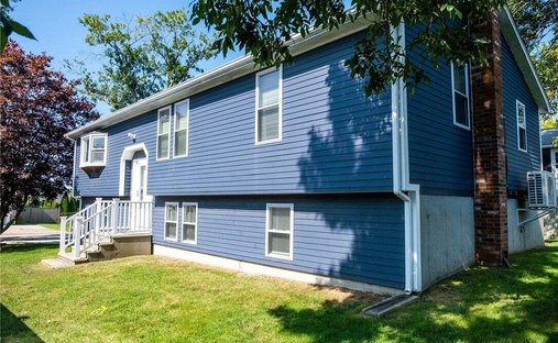 House in Middletown, Rhode Island, United States 1