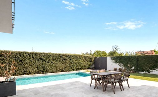 Villa in Oeiras e Sao Juliao da Barra, Paco de Arcos e Caxias, Lisbon, Portugal 1