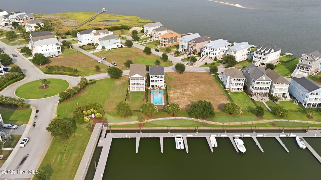House in Newport, North Carolina, United States 3 - 18564097