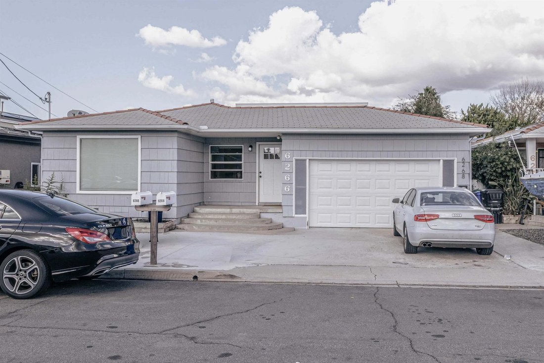 San Diego, California, United States 2 - 18562277