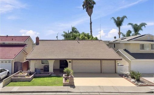 House in La Palma, California, United States 1