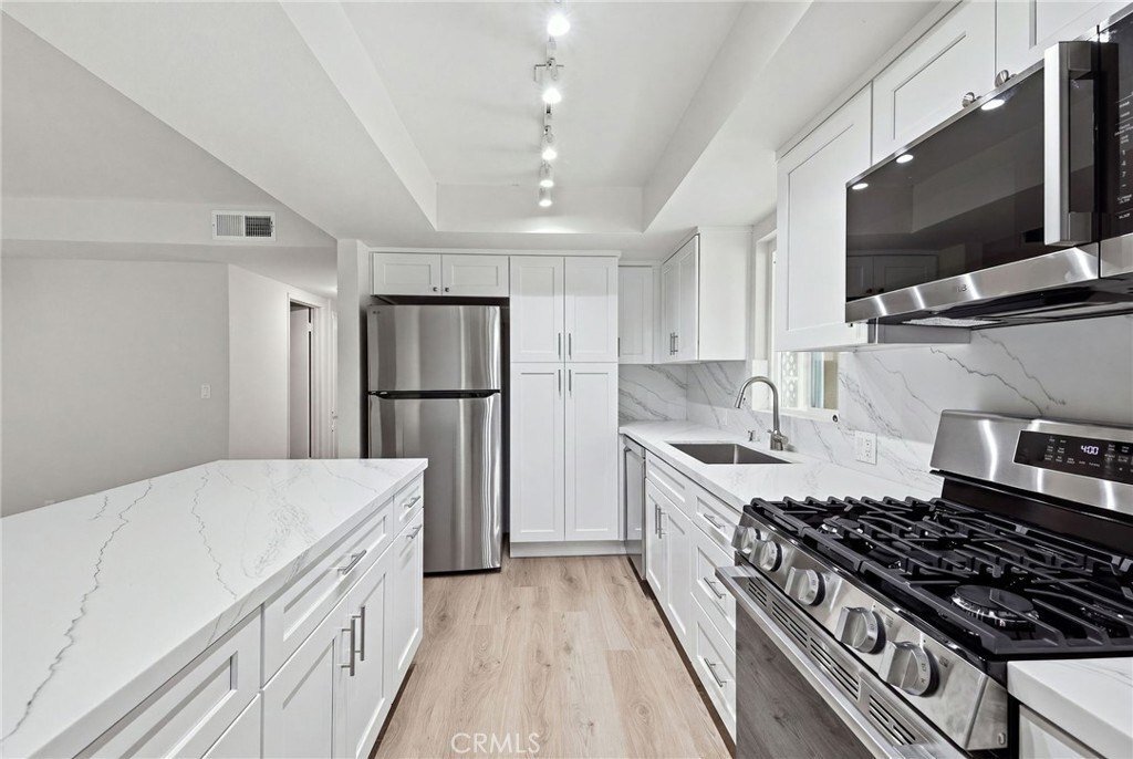 House in Torrance, California, United States 3 - 18564106
