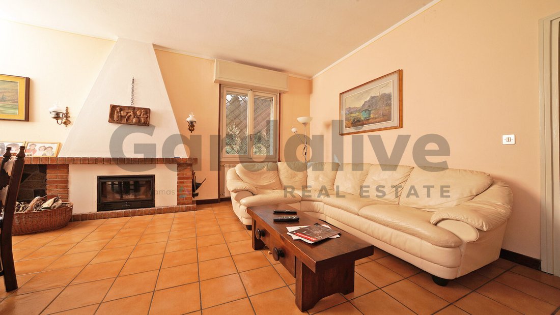House in Salo, Lombardy, Italy 5 - 18563485