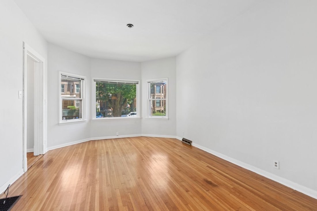 House in Chicago, Illinois, United States 2 - 18564139