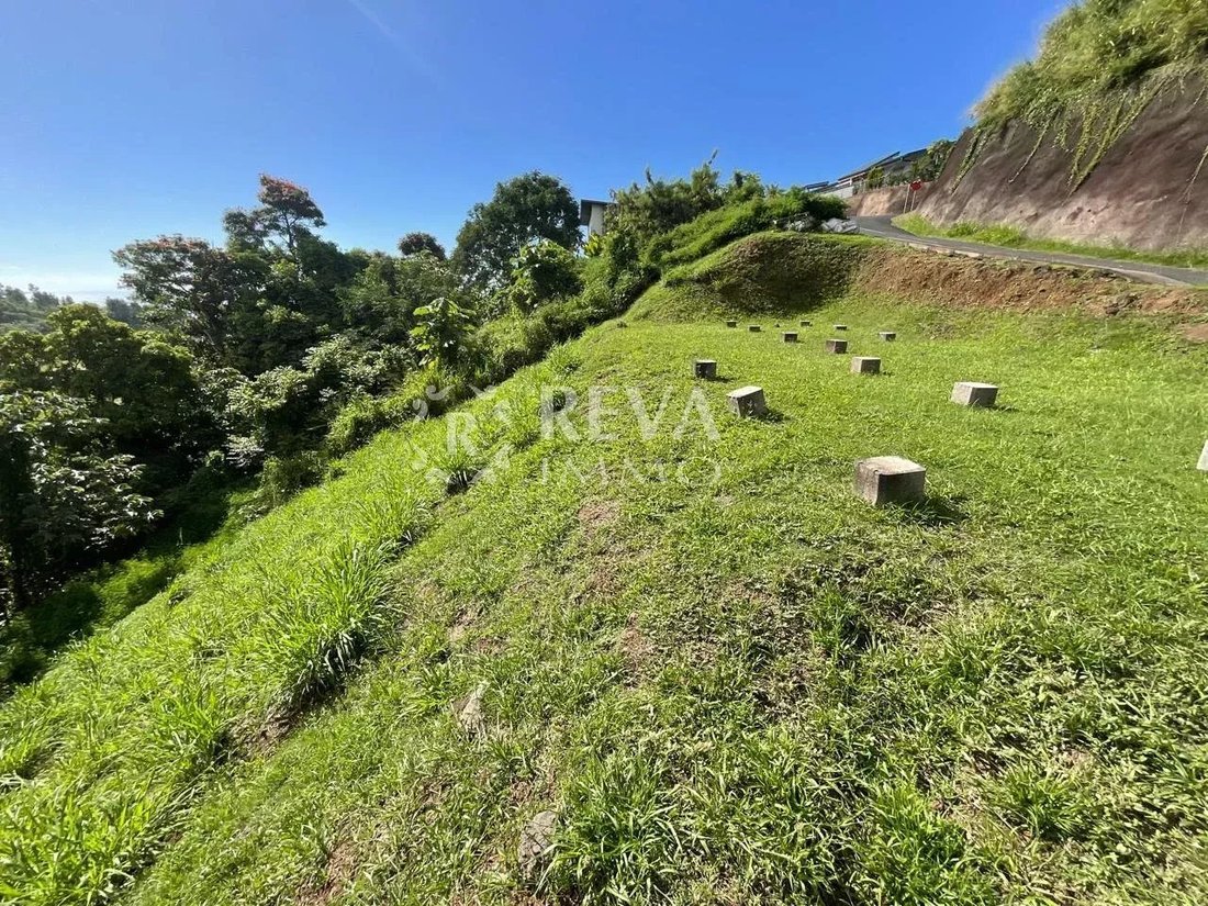 Land in Faaa, French Polynesia 3 - 17555436