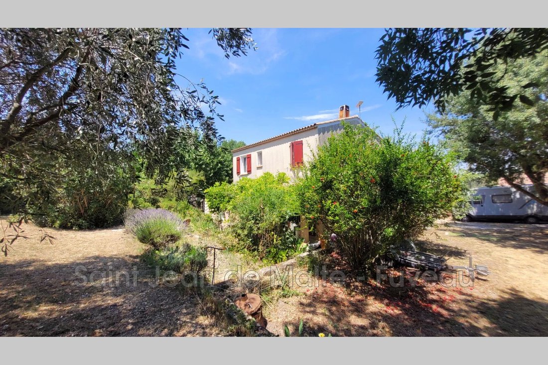Villa in Saint-Savournin, Provence-Alpes-Côte d'Azur, France 2 - 18559685