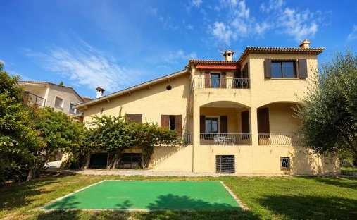 Villa in Nice, Provence-Alpes-Côte d'Azur, France 1